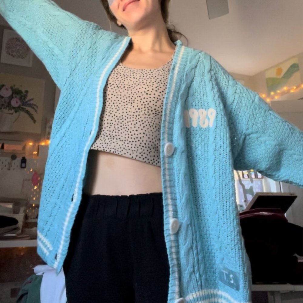 1989 Cardigan | Taylor Swift Official Cardigan M/L | NWT | Unopened NEW
